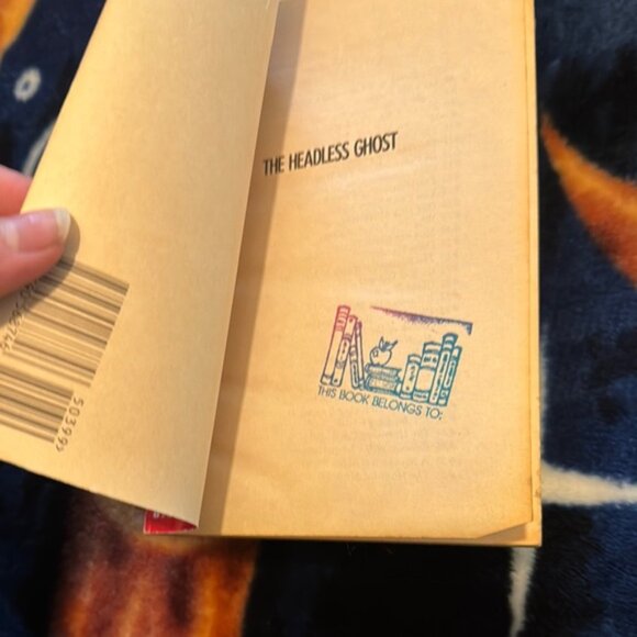 Goosebumps Book Collection - Picture 6 of 10